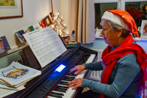 Carols-14