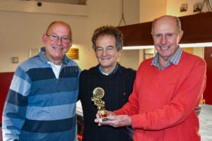 Pat presents the Max Siwicki trophy to Tom and Paul