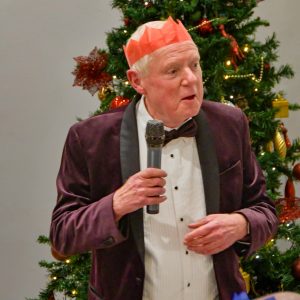 President Larry proposes a toast to the guests